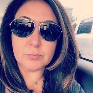 Meet your Posher, Veronica